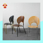 Chaise pour Institution