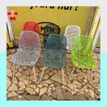 Chaise design perforée – Image 2