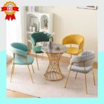 Chaise en velours – Image 3